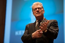 Ken Robinson, que la tierra te sea leve